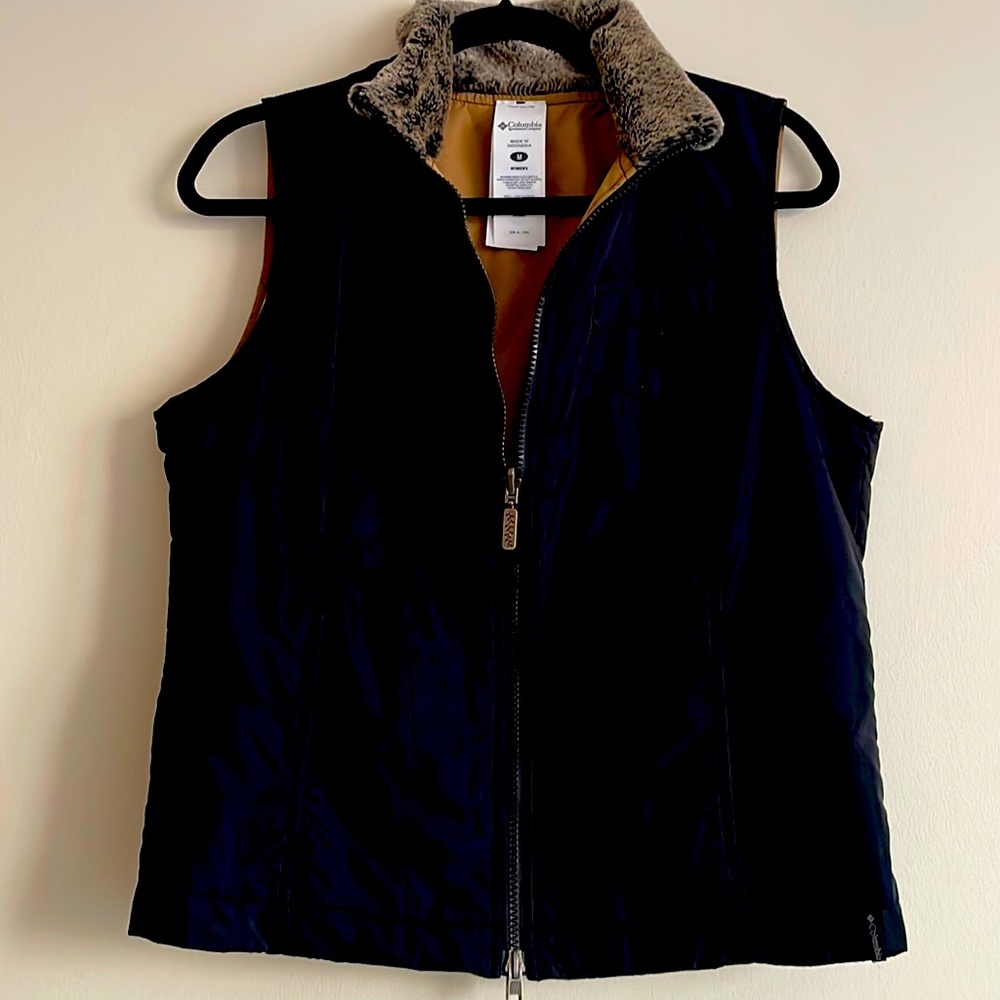 Columbia Womens Reversible Vest